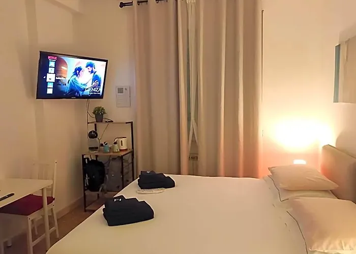 Oda ve Kahvaltı Rose Antiche Vatican 4*